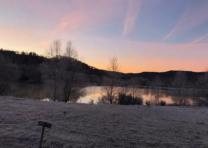 Camping Domaine Des Planesses *